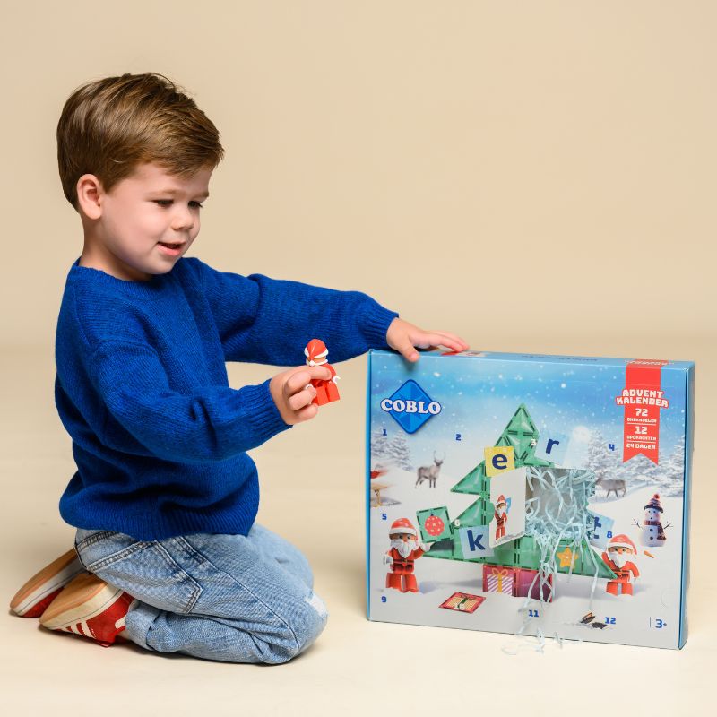 Coblo Advent Calendar 72 pieces (1 outer box: 6 pieces)